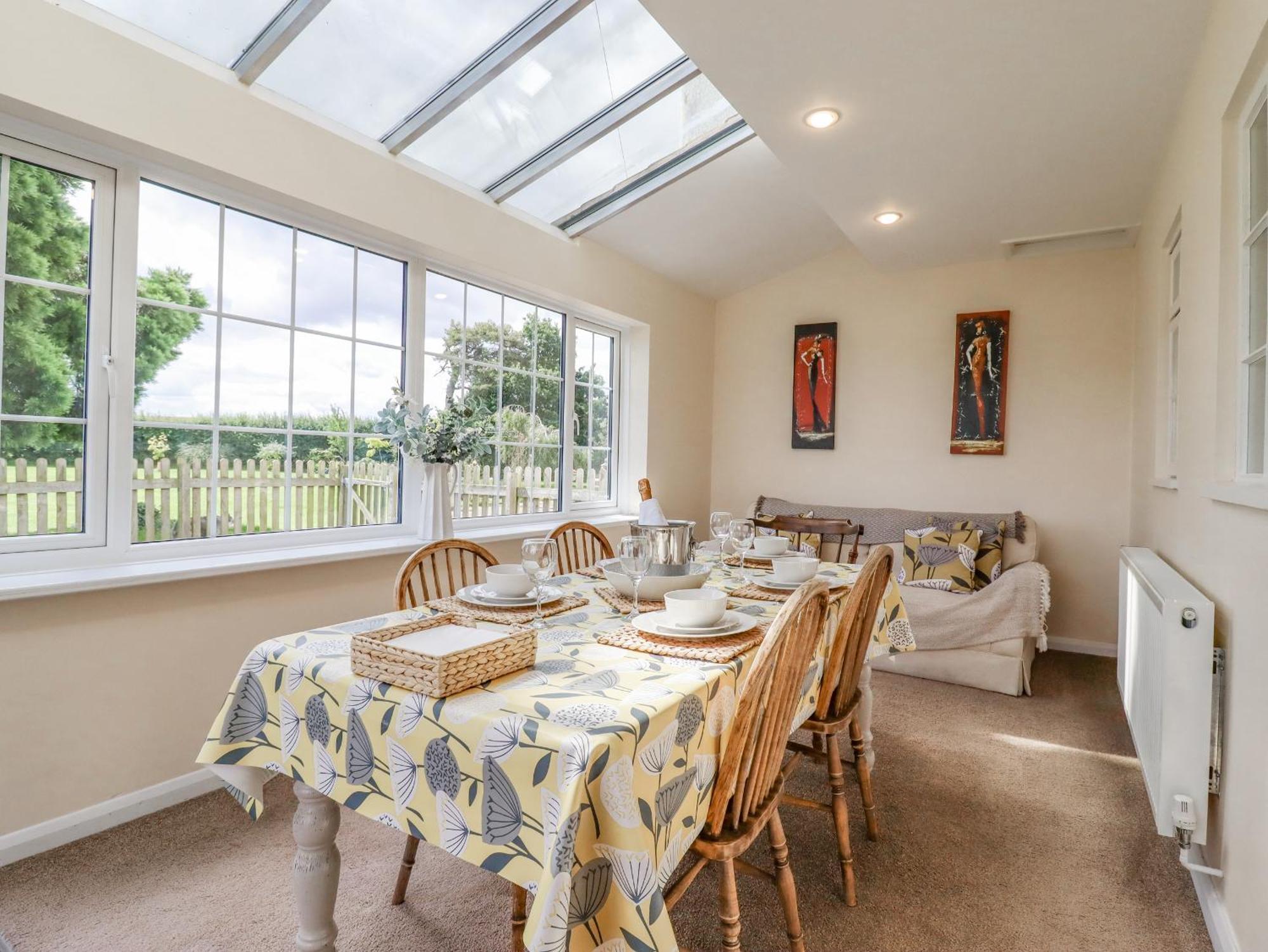 Redwood Cottage Covington  外观 照片